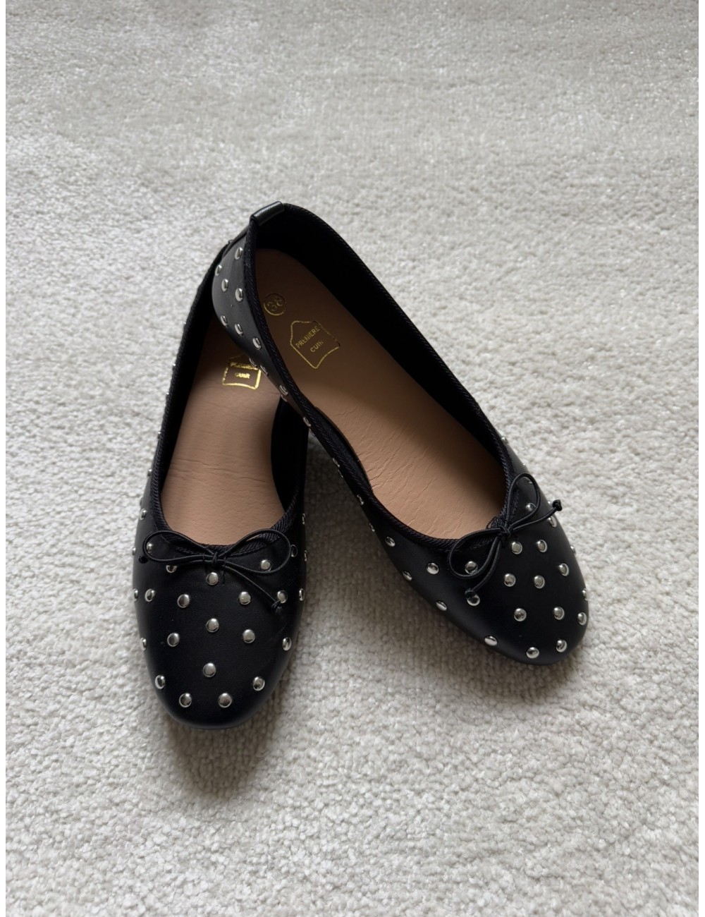 Ballerines noires à clous