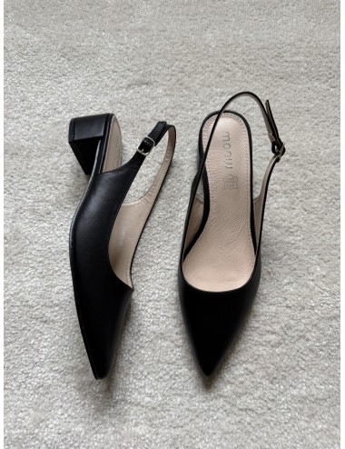 Escarpins slingback noirs à talons