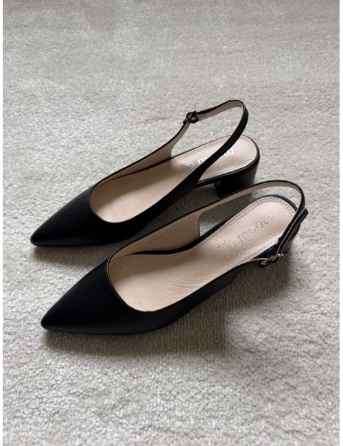 Escarpins slingback noirs à talons