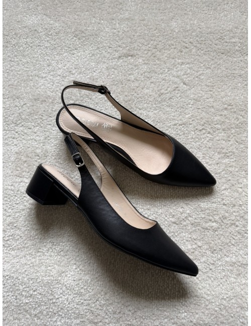 Escarpins slingback noirs à talons