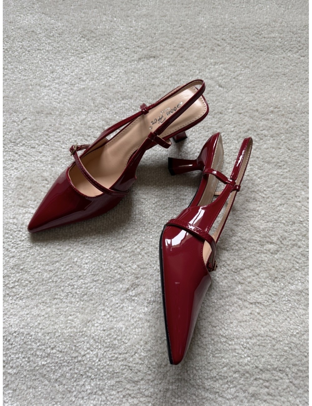 Slingbacks bordeaux vernies à talons