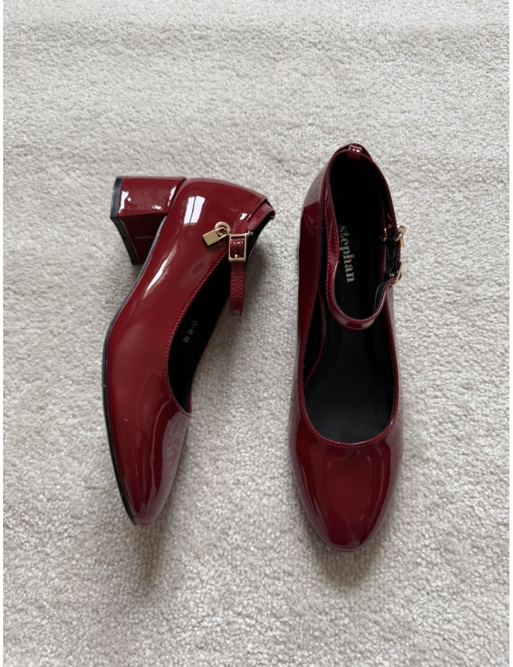 Babies à talons vernies bordeaux