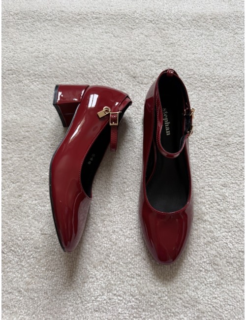 Babies à talons vernies bordeaux