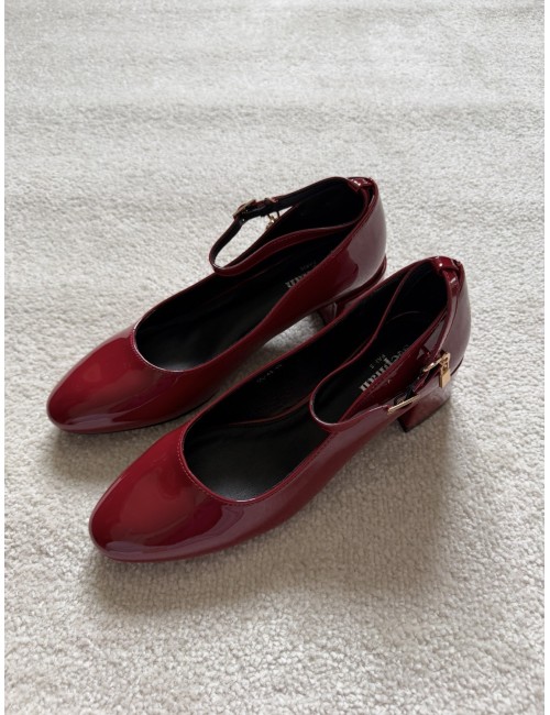Babies à talons vernies bordeaux