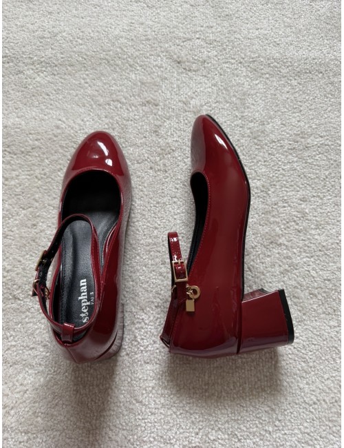 Babies à talons vernies bordeaux