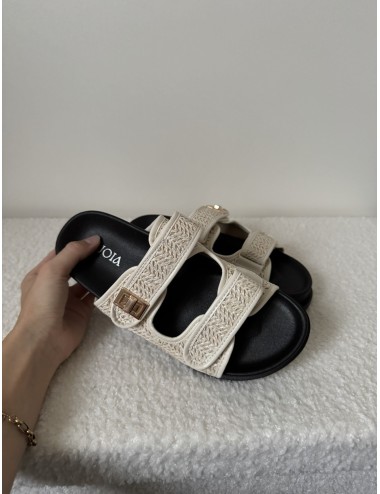 Mules plates beiges en raphia