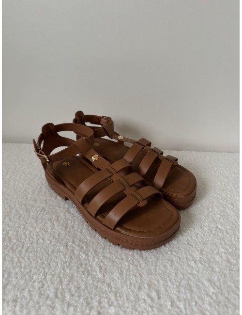 Sandales marrons avec détail doré