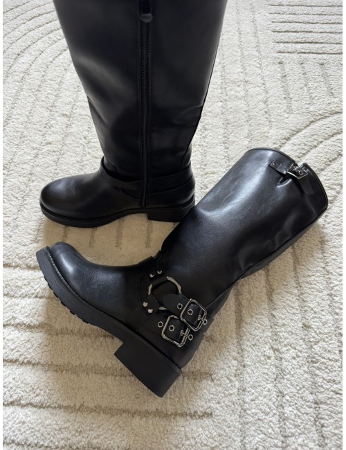 Bottes hautes noires style biker