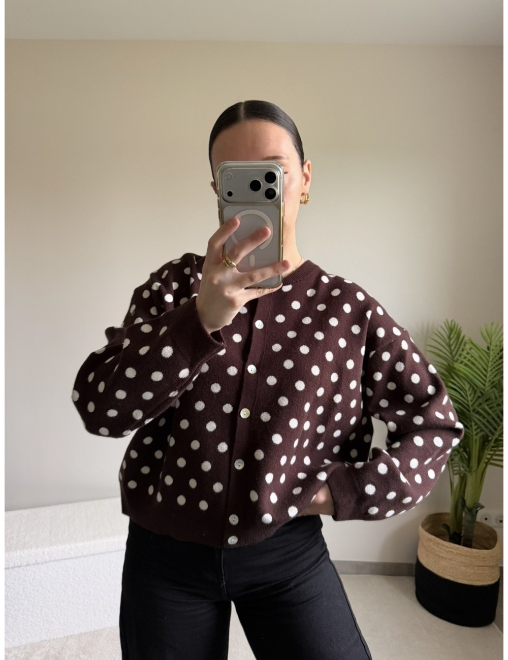 Cardigan marron à pois blancs