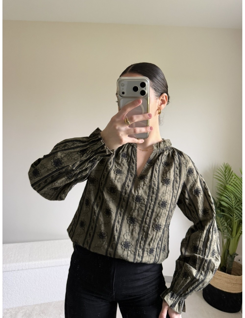 Blouse en coton à broderies