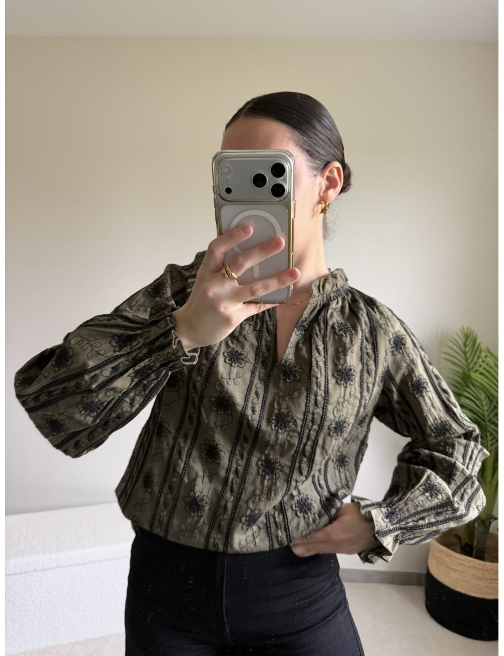 Blouse en coton à broderies