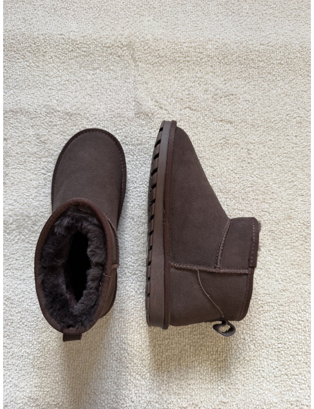 Bottines fourrées en daim et laine