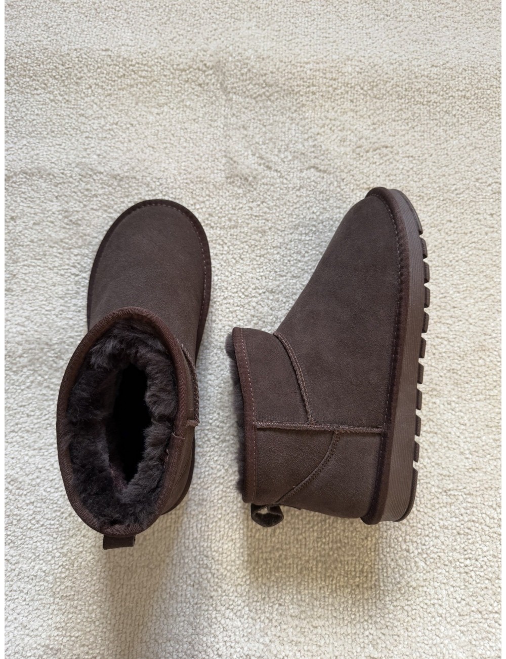 Bottines fourrées en daim et laine