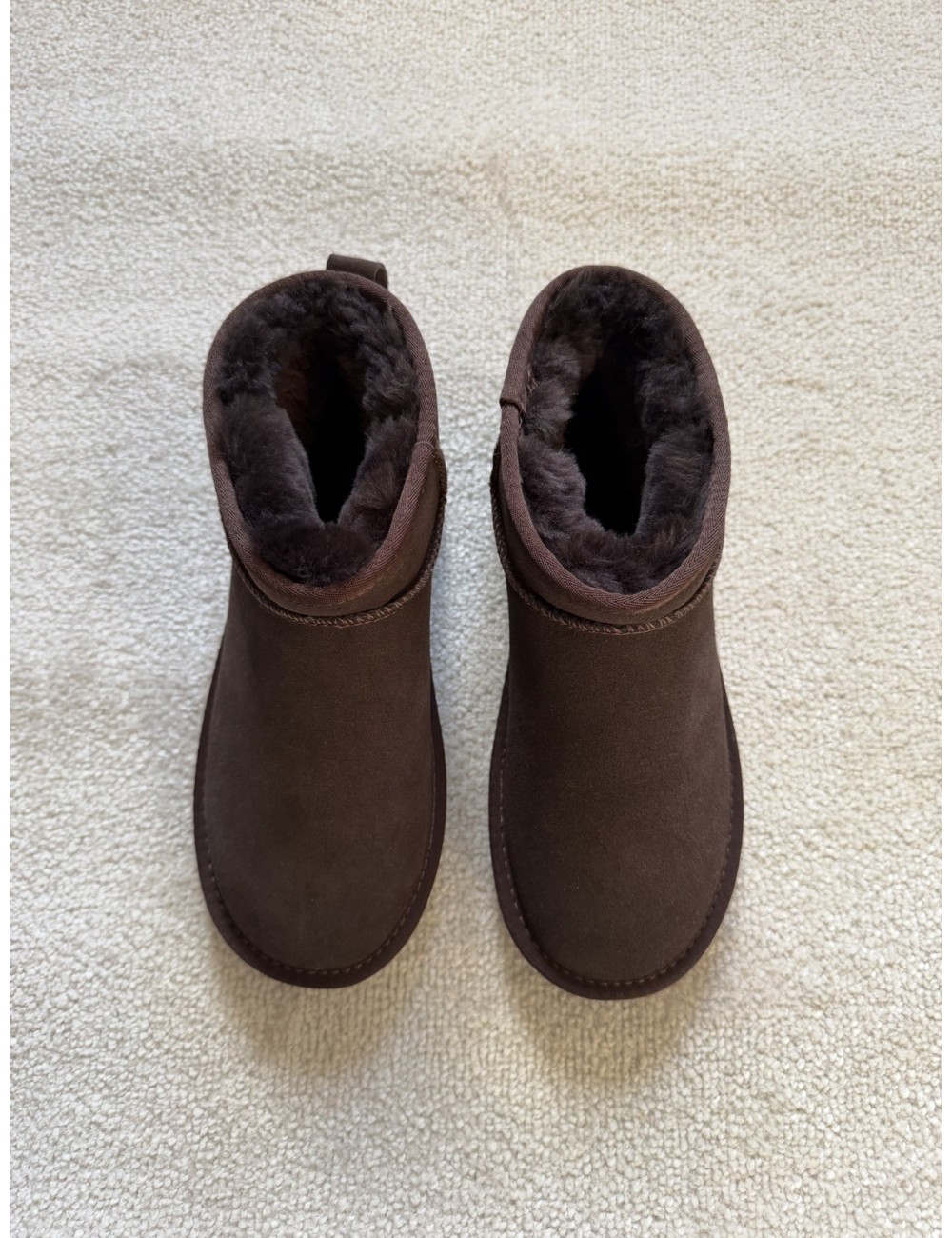 Bottines fourrées en daim et laine