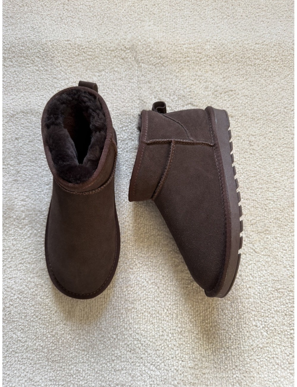 Bottines fourrées en daim et laine