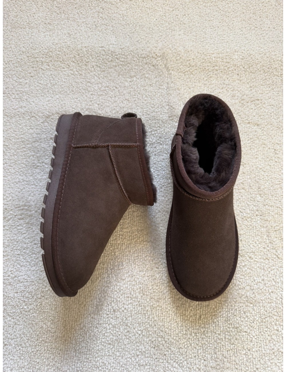 Bottines fourrées en daim et laine