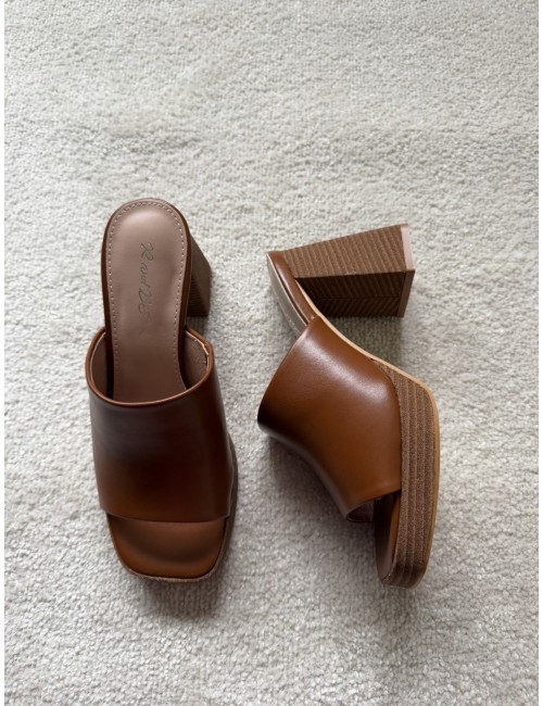 Mules marron à talons