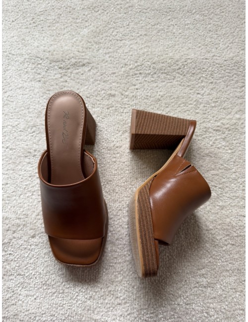 Mules marron à talons