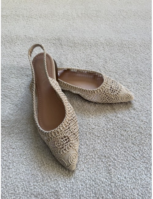 Slingback beiges en crochet