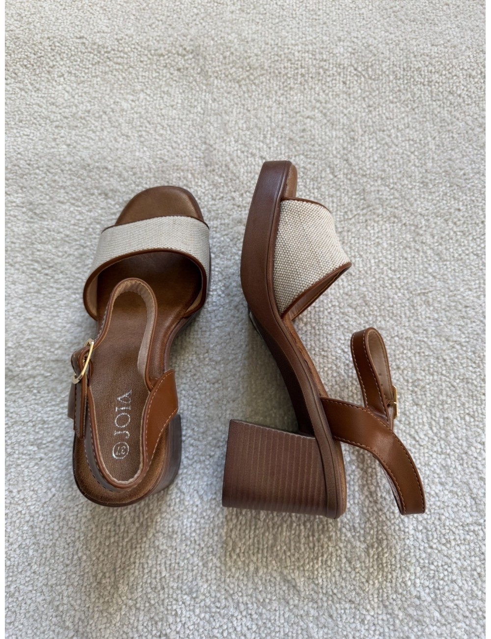 Sandales marron à talons