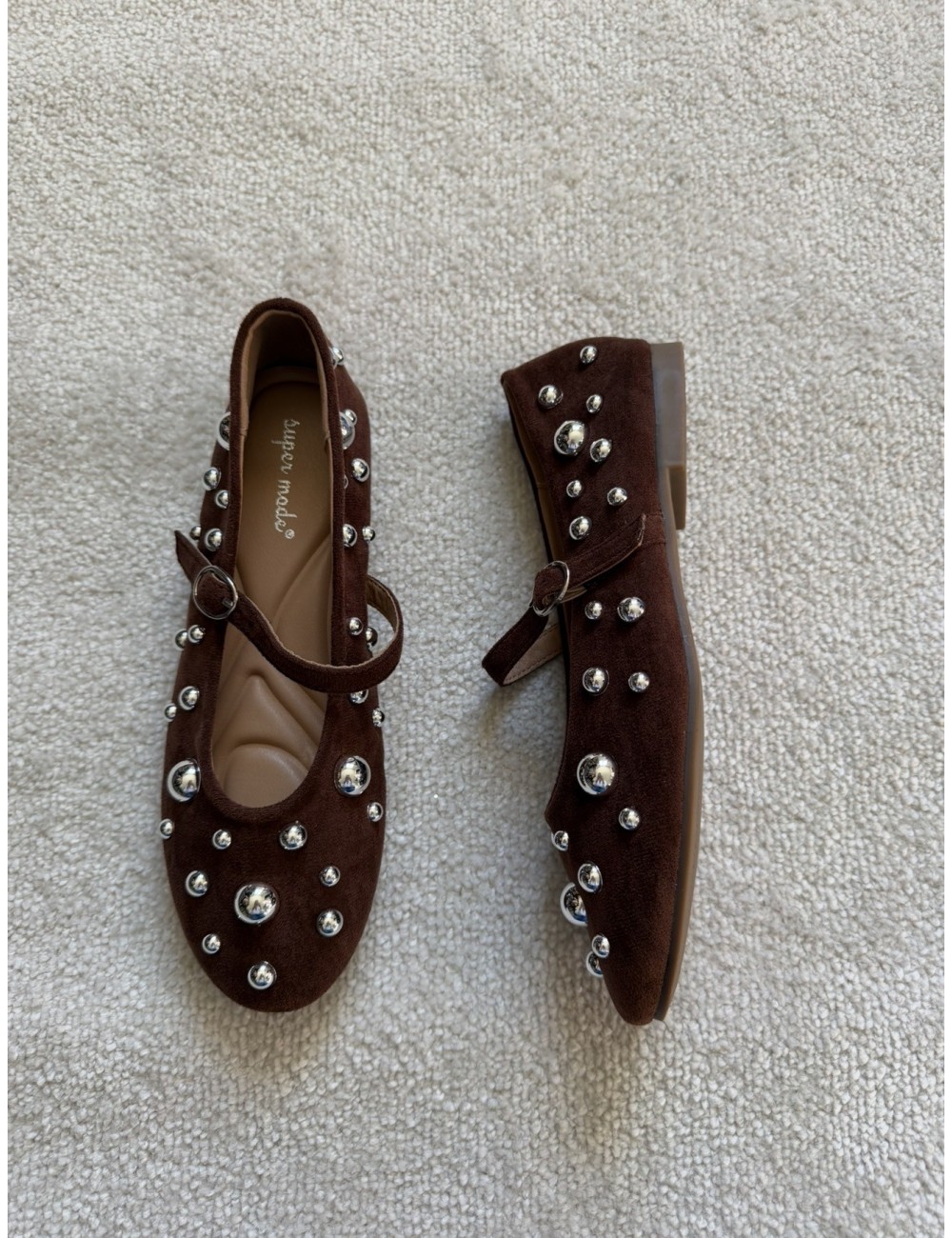 Ballerines marron à clous