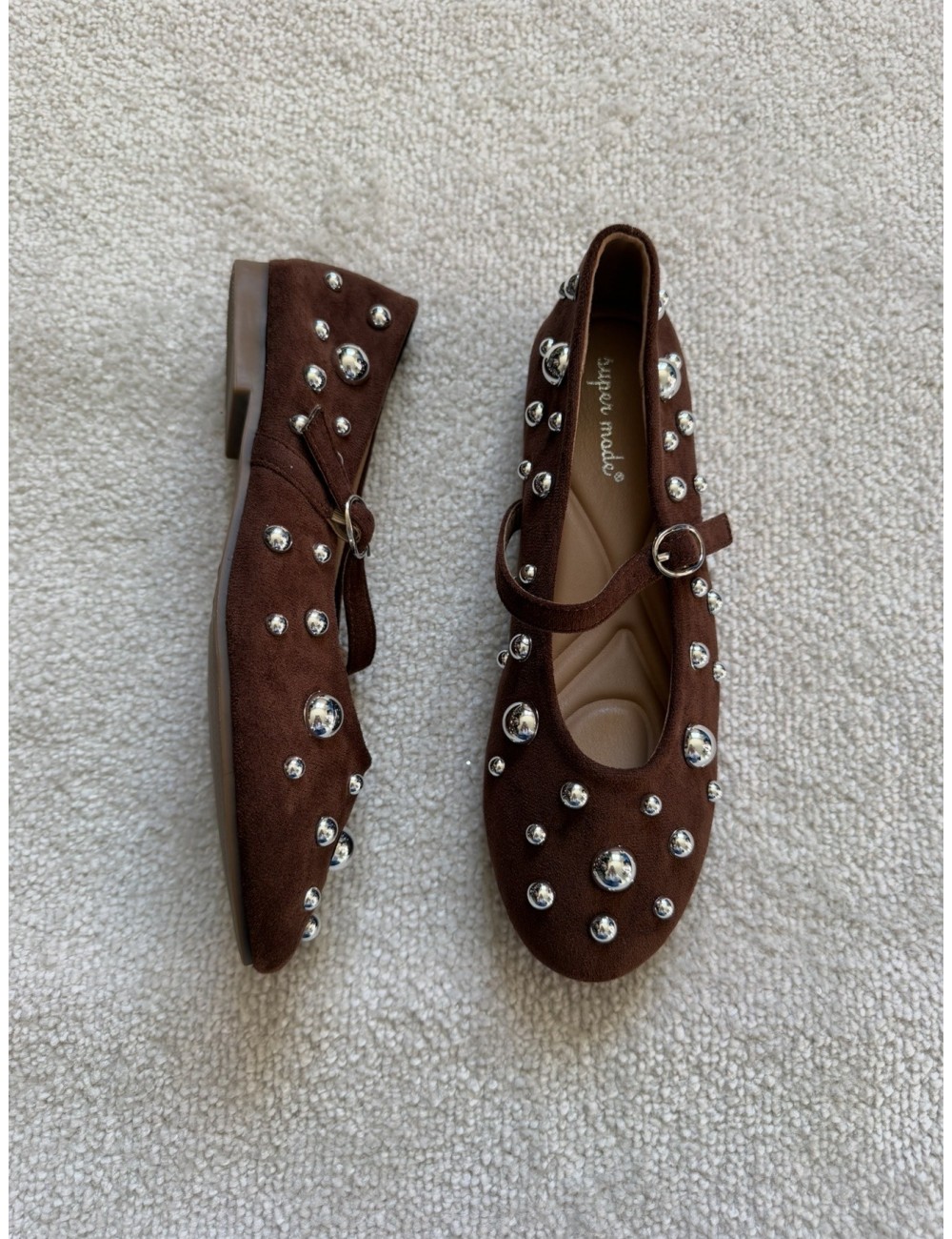 Ballerines marron à clous