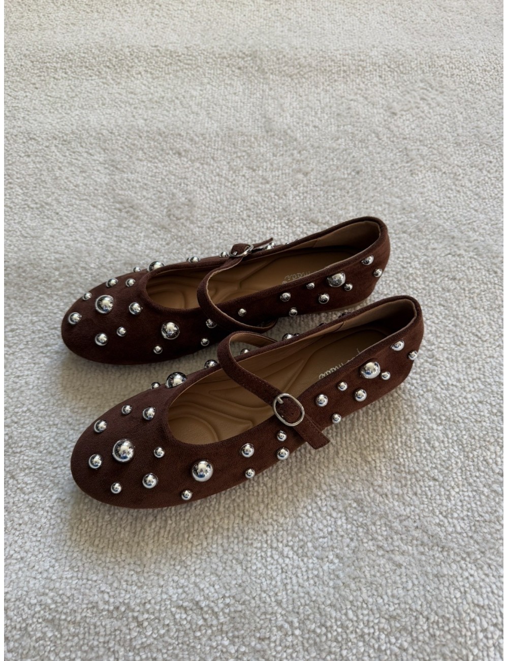 Ballerines marron à clous