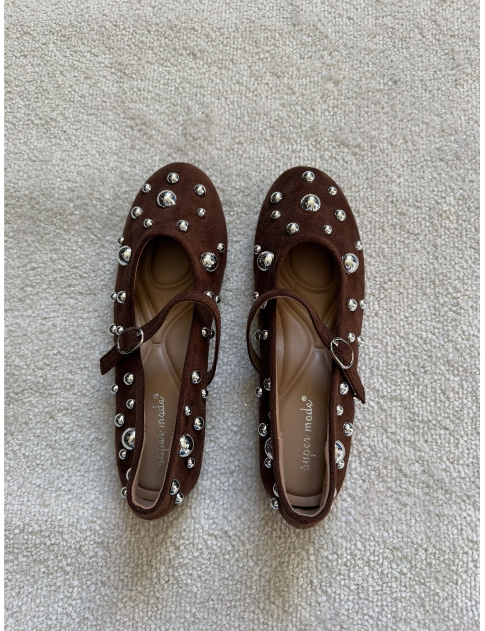 Ballerines marron à clous