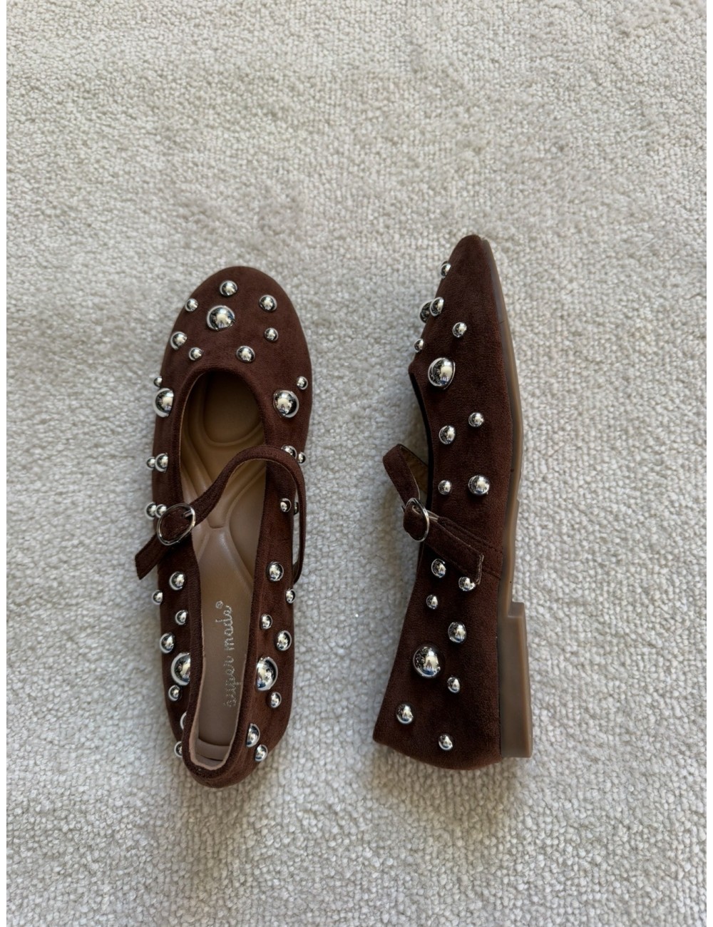 Ballerines marron à clous