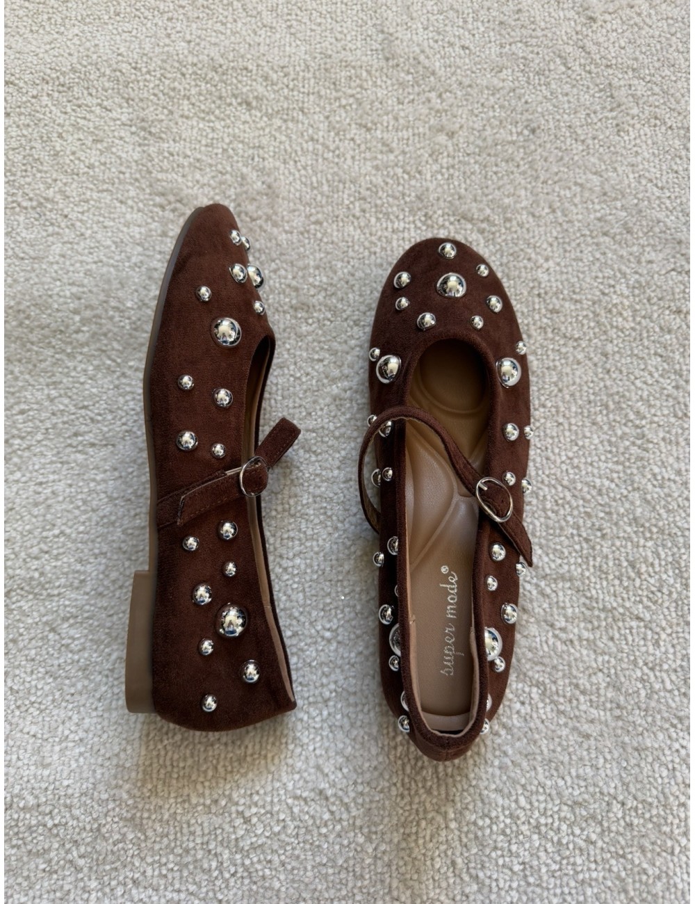 Ballerines marron à clous