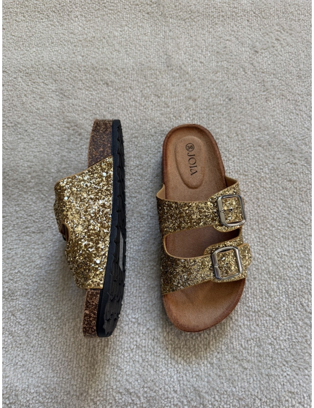 Mules plates dorées à paillettes