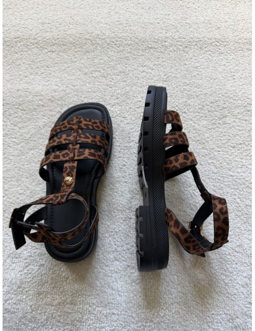 Sandales marrons avec détail doré